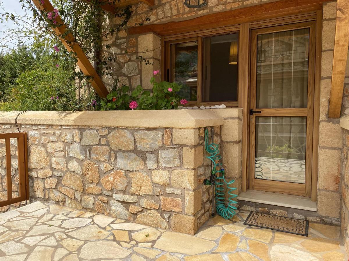 Two-Storey Mansion At The Sea Arkadiko Chorio ภายนอก รูปภาพ